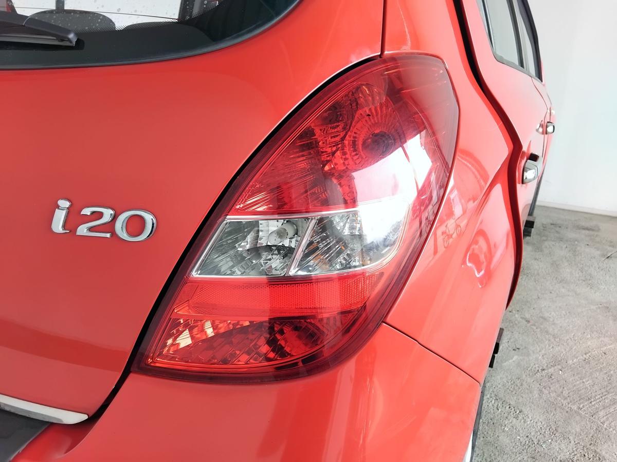 Hyundai i20 PB original R&uuml;ckleuchte Schlussleuchte rechts BJ2009