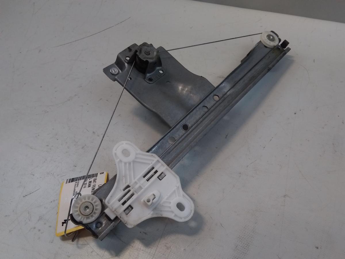Renault Clio 4 original Fensterheber hinten links manuell 827013204R BJ2016