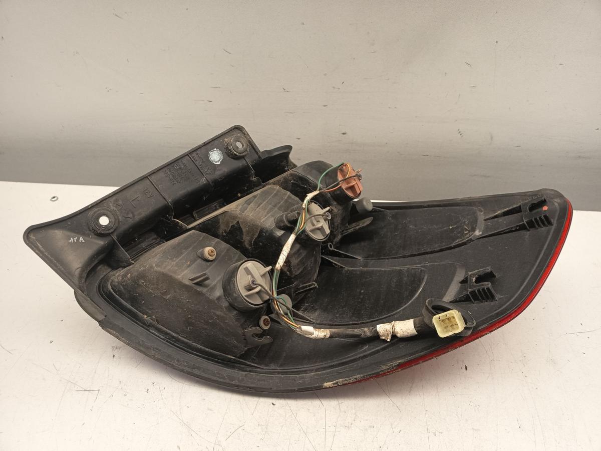 Suzuki SX4 5trg original R&uuml;ckleuchte links Heck Schlusslicht Bj 2007