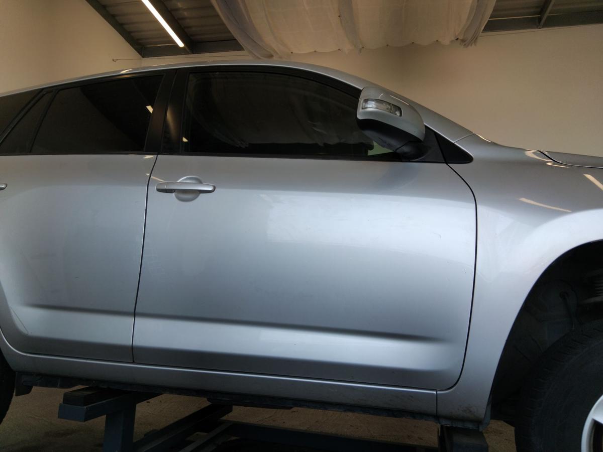 Toyota Rav4 3 original Tür vorn rechts Beifahrertür classic silbermet.1F7 BJ2010