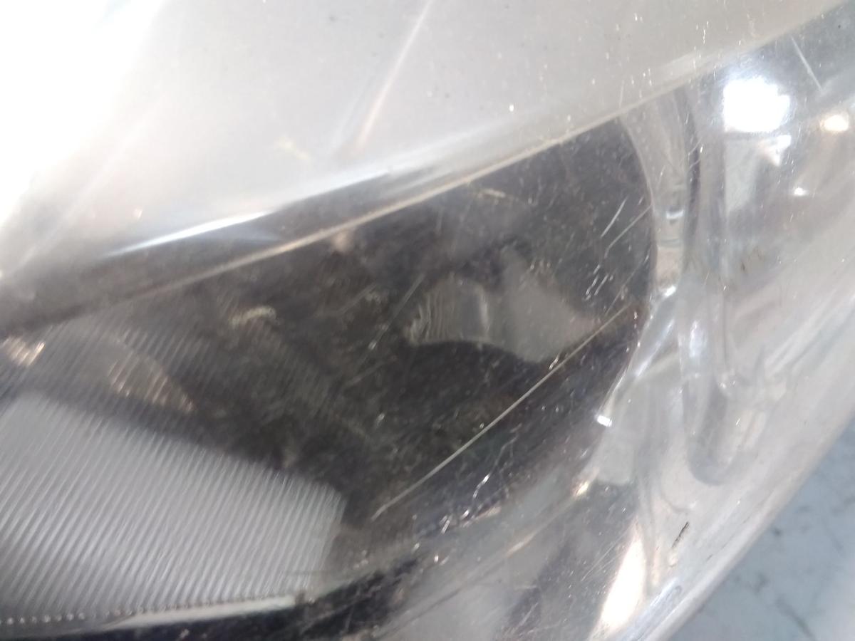 Renault Megane 3 original Scheinwerfer links Halogen mit LWR BJ2008 vergilbt