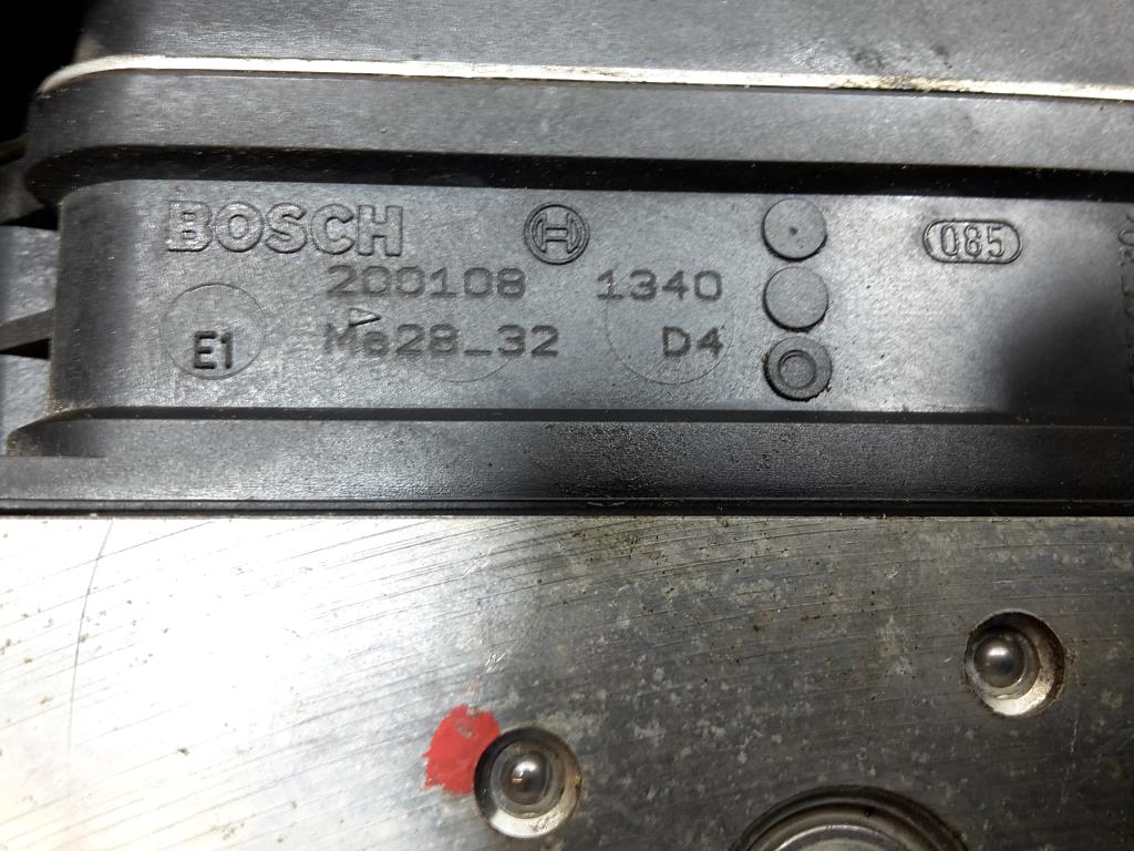 Toyota Auris E150 BJ 2009 ABS Block Hydroaggregat 2.0D 93KW 0265950512 06-10