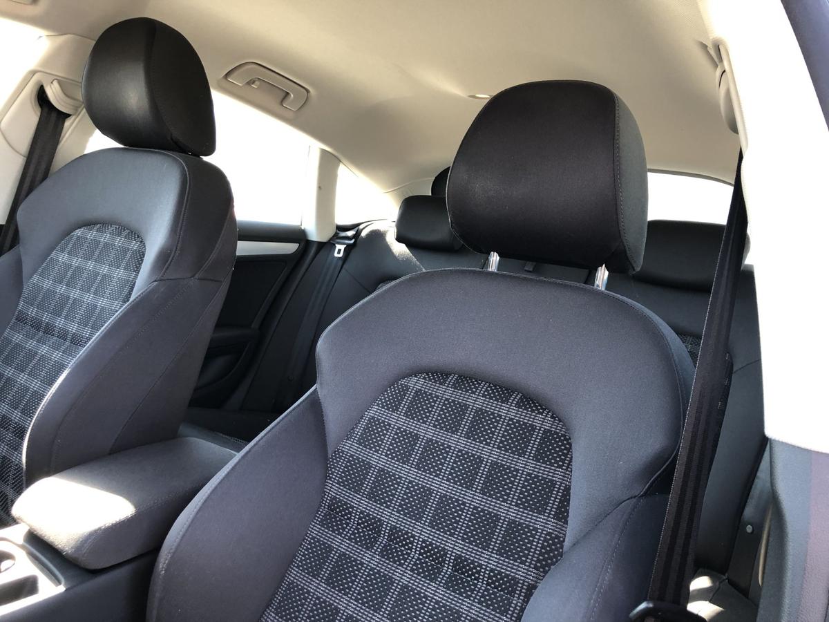 Audi A5 8T Sportback Fahrersitz Sport Sitz vorn links Stoff mit Heizung