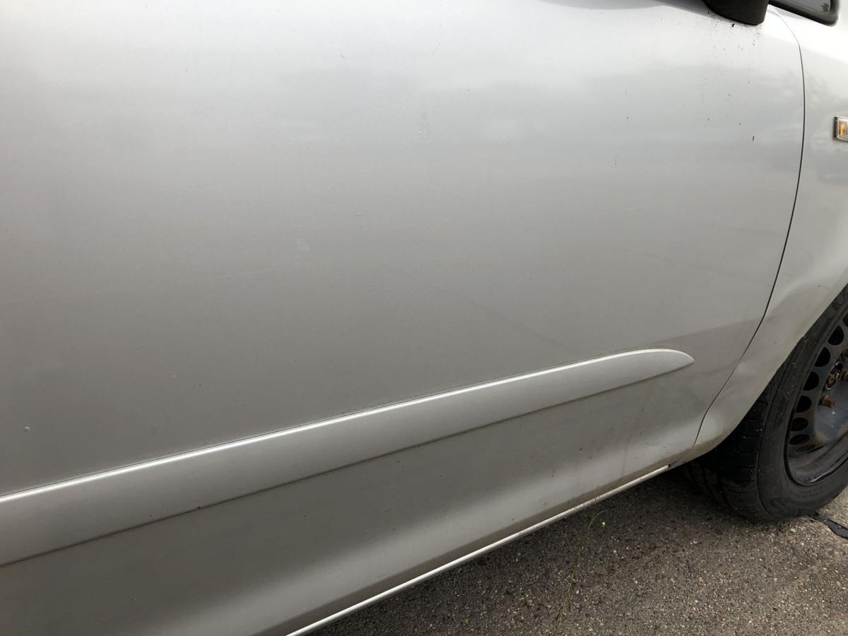Opel Corsa D T&uuml;r vorn rechts Beifahrert&uuml;r im Rohbau 2AU Starsilber 3 t&uuml;rer
