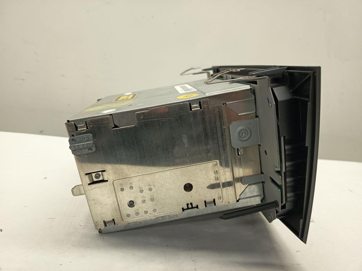 Seat Leon 1P originales Autoradio MP3 Blaupunkt ohne Code 1P103518647V Bj 2005