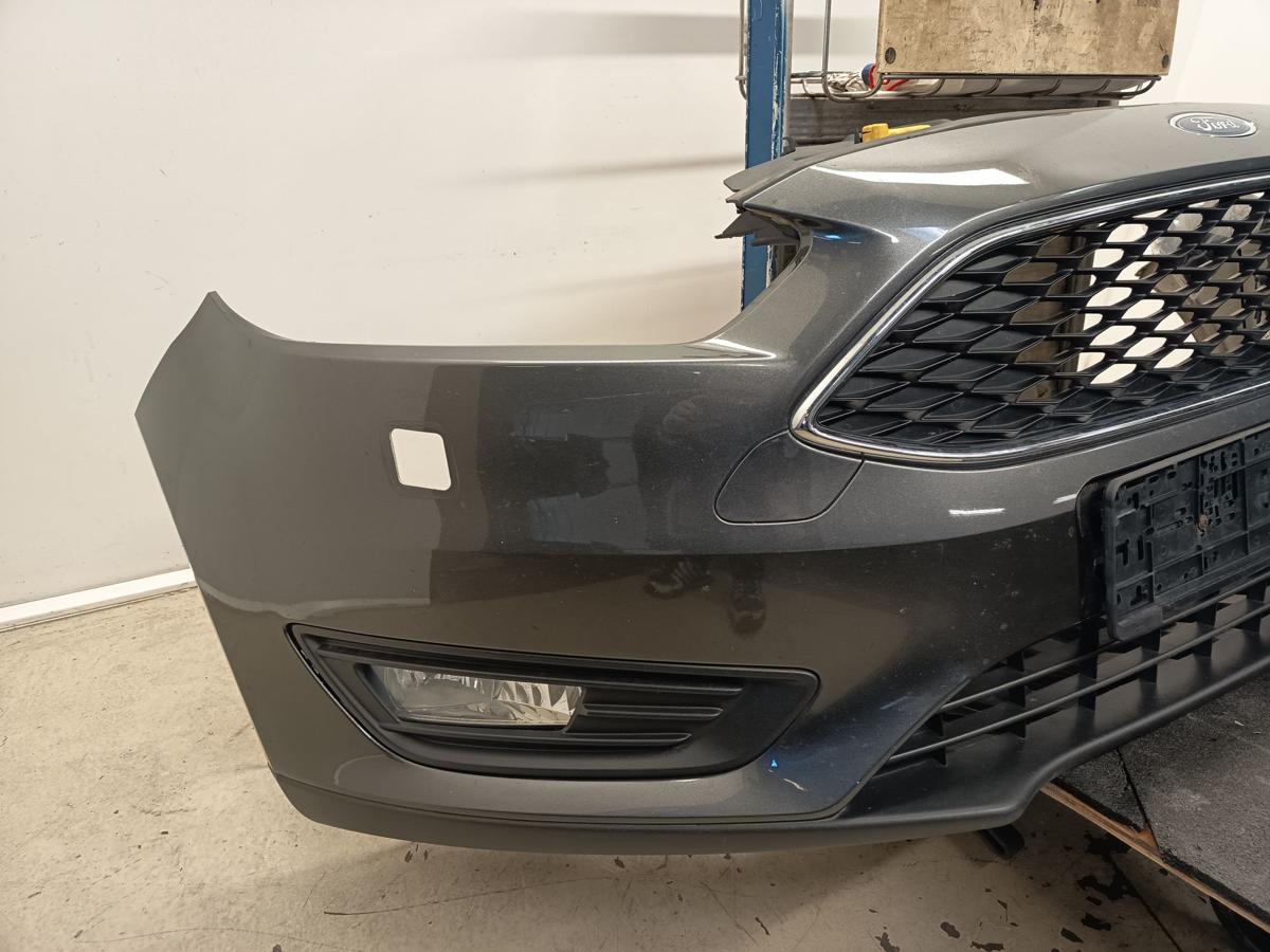 Ford Focus III orig Sto&szlig;stange vorne Mganetic Grau Facelift PDC Bj 2015