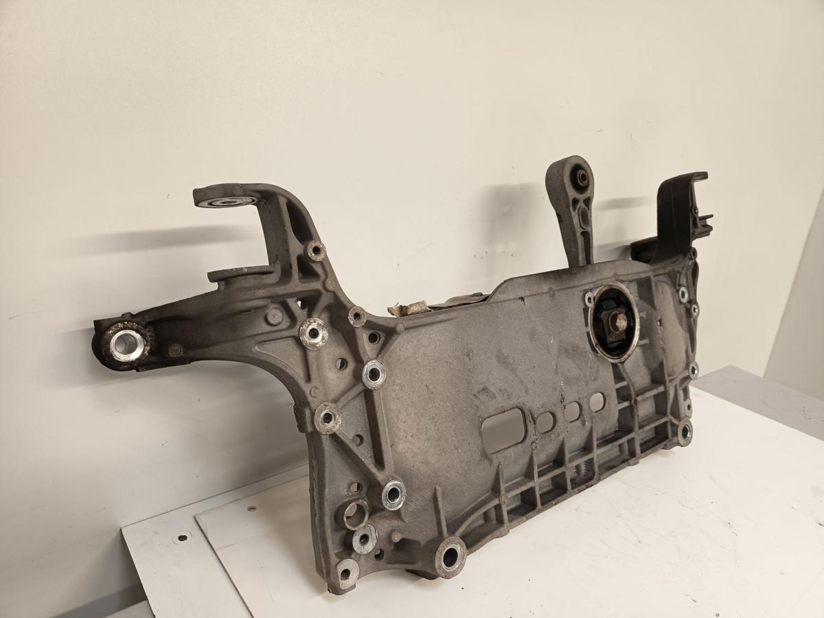 VW Passat 3C Kombi orig Träger Vorderachse Aggregateträger 1,4 l 90KW BJ 2009