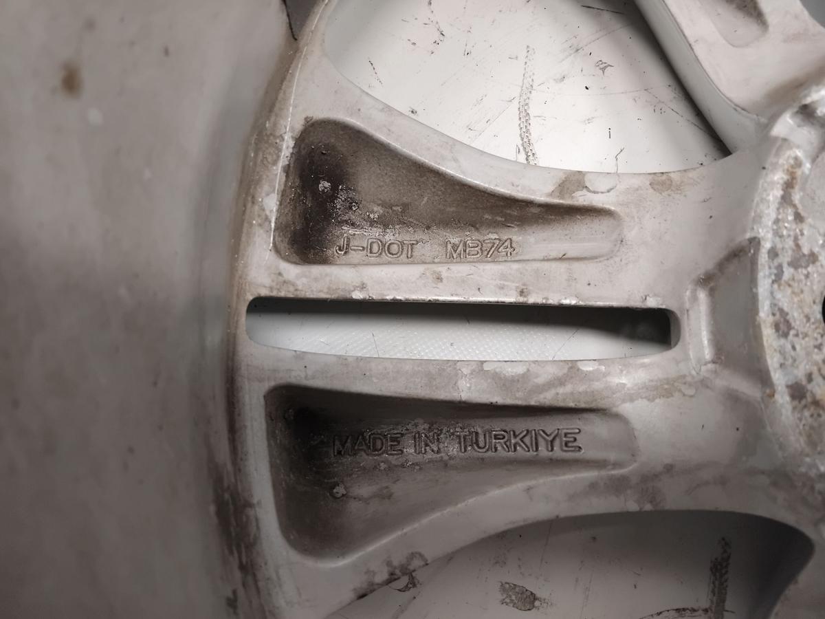 Nissan Qashqai J10 original Alufelge 6.5x17CH5 ET40 40300BR07A Bj.2011