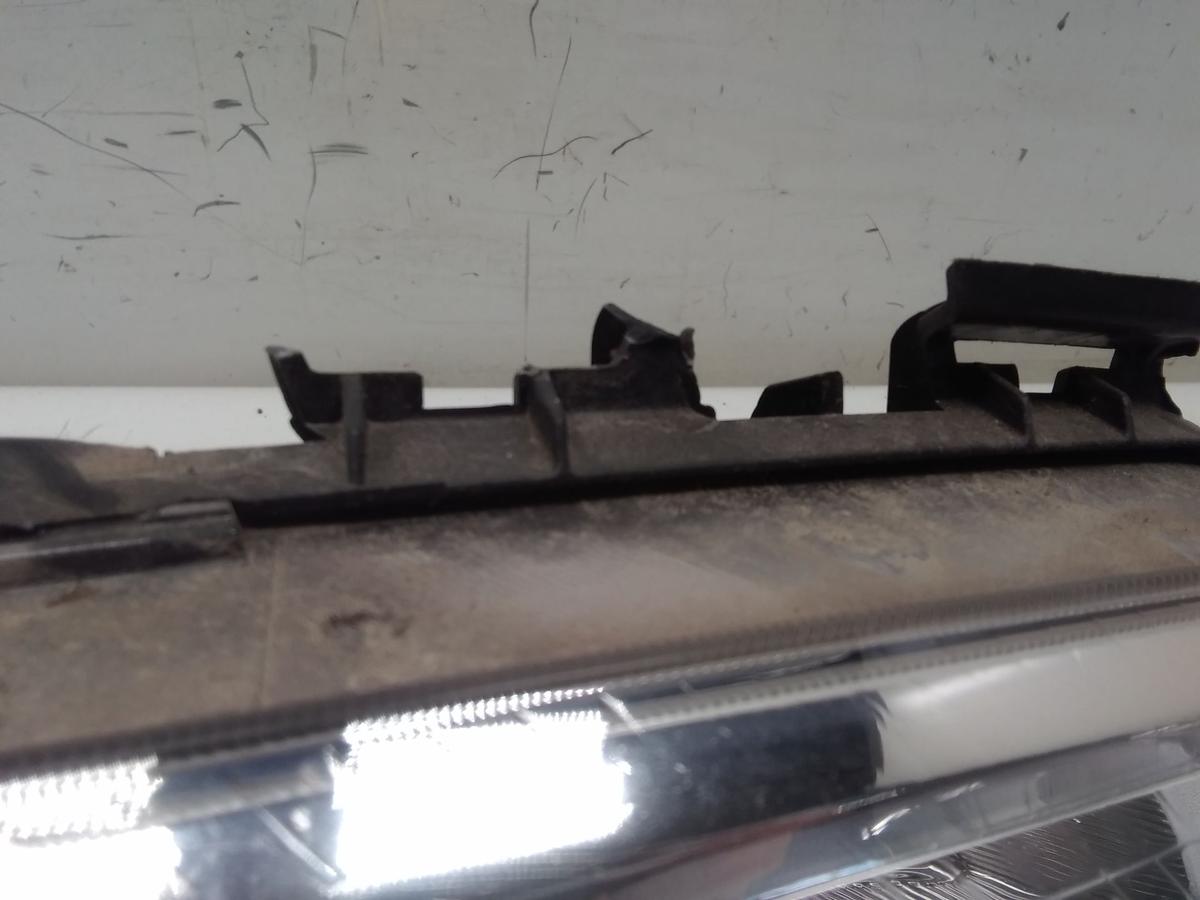 Renault Megane 2 orig Scheinwerfer rechts Halogen mit LWR 89307009 VALEO BJ2005
