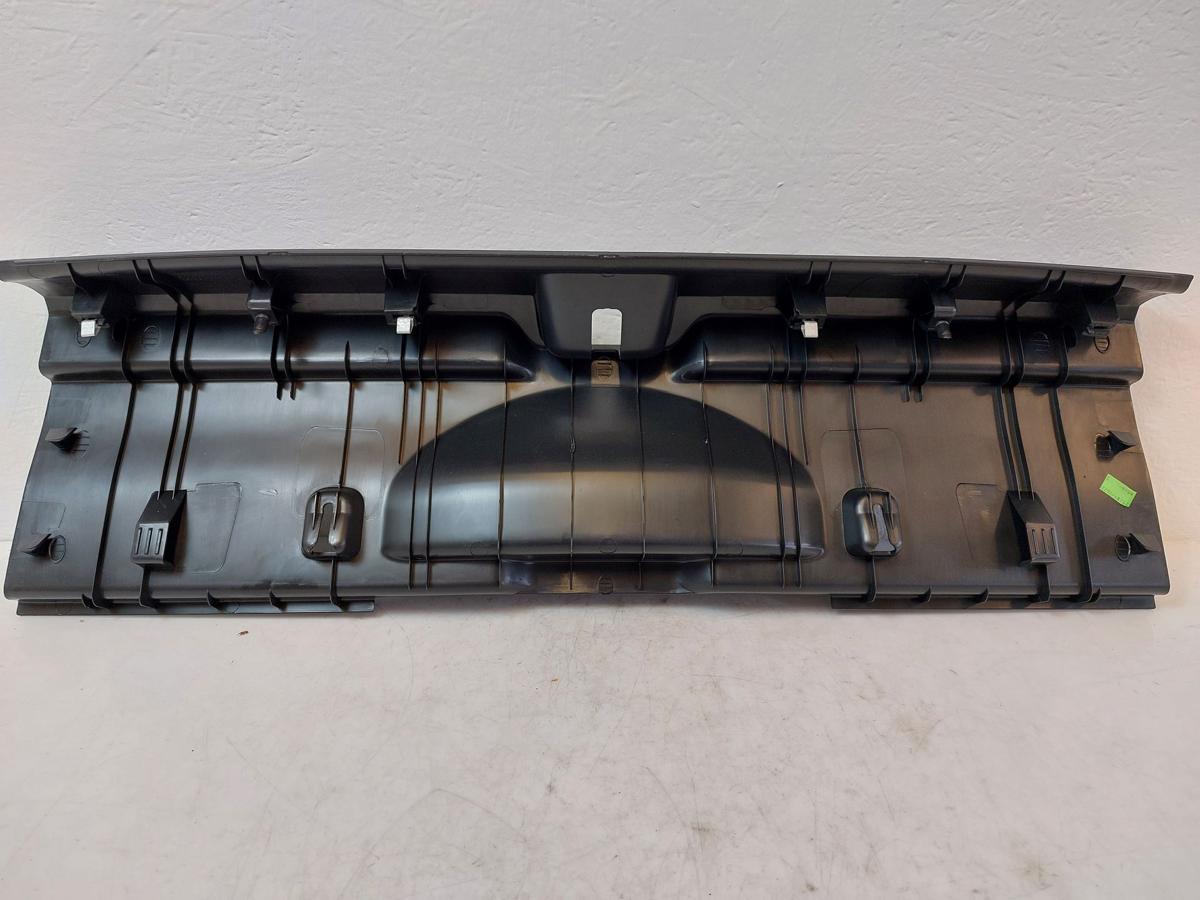 Audi Q2 Typ AG Verkleidung Ladekante Ladekantenverkleidung OEM