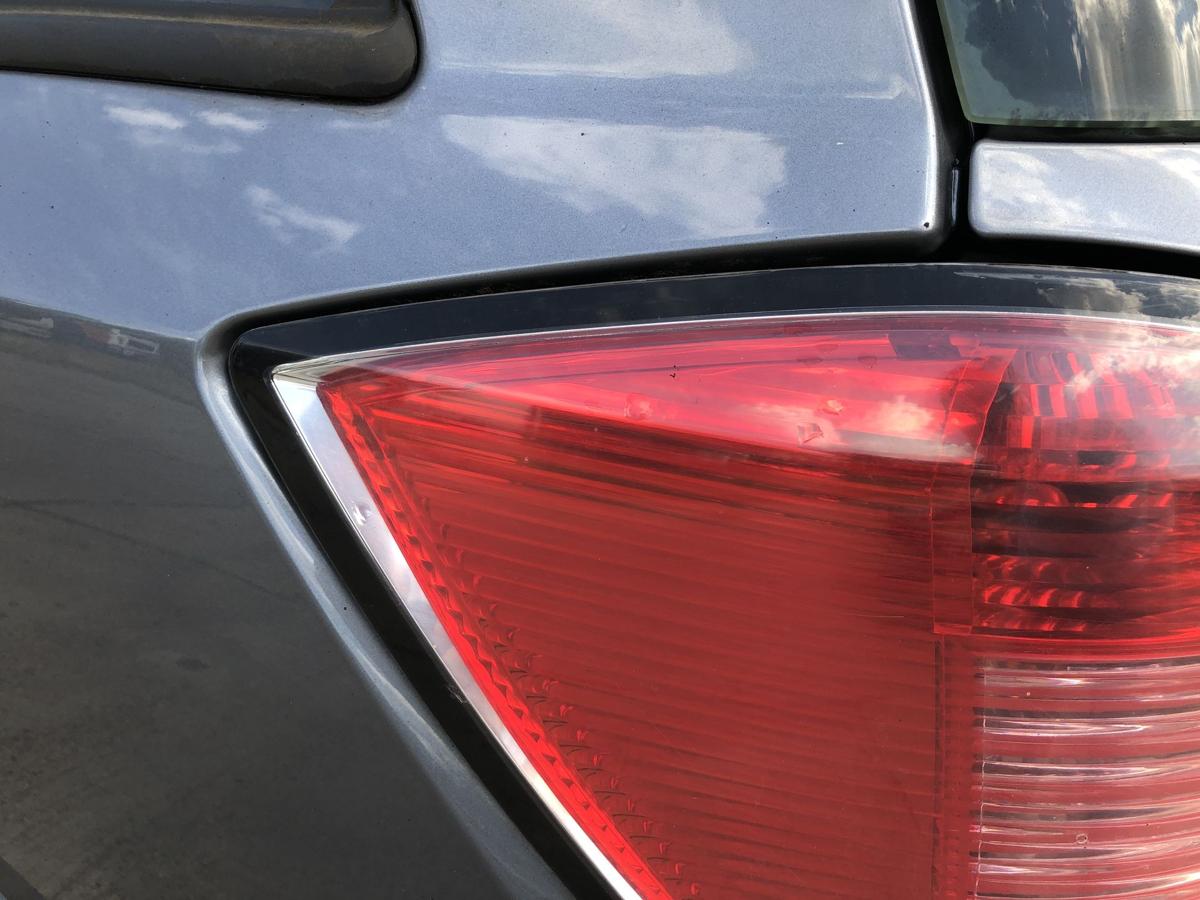 Opel Astra H Caravan R&uuml;ckleuchte links R&uuml;cklicht Heckleuchte Kombi Schlusslicht