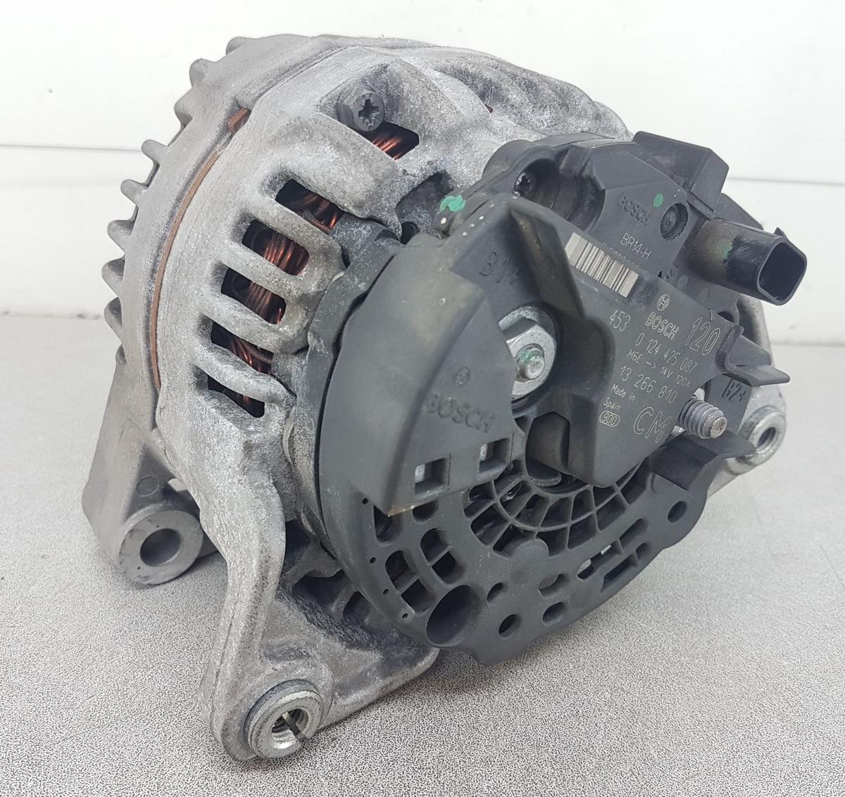 Opel Corsa D Lichtmaschine Generator 120A 13266810 0124425087 Bj2014 1,4 74kw