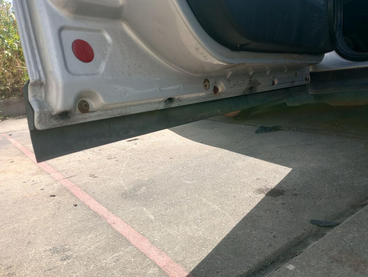 VW Passat 3B5 orig Tür vorn links Fahrertür LB7Z Silber Bj 1997
