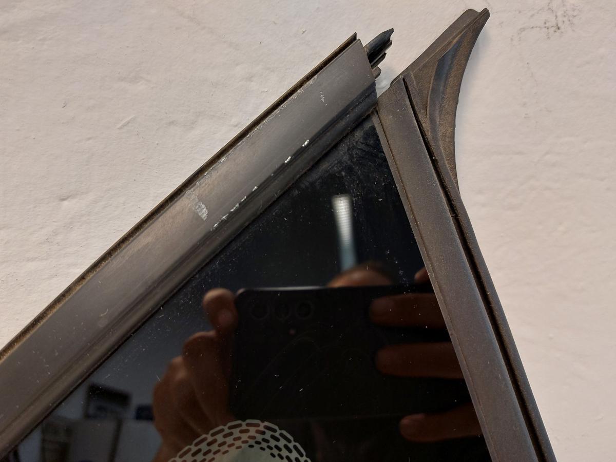 Smart #1 HX11 Pulse Dreieckscheibe hinten rechts Seitenscheibe get&ouml;nt Fenster