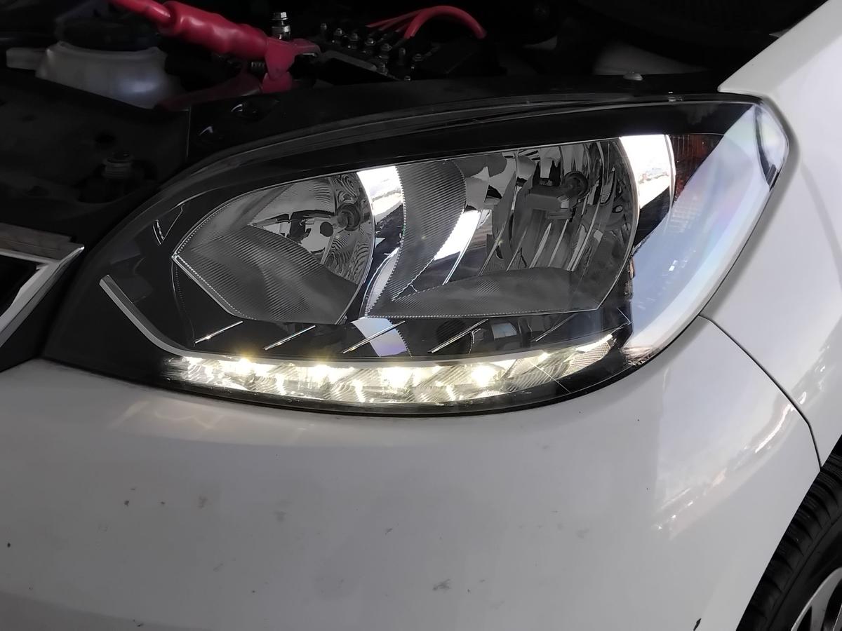 Skoda Citigo Facelift orig Scheinwerfer links mit LED Tagfahrlicht LWR BJ2017
