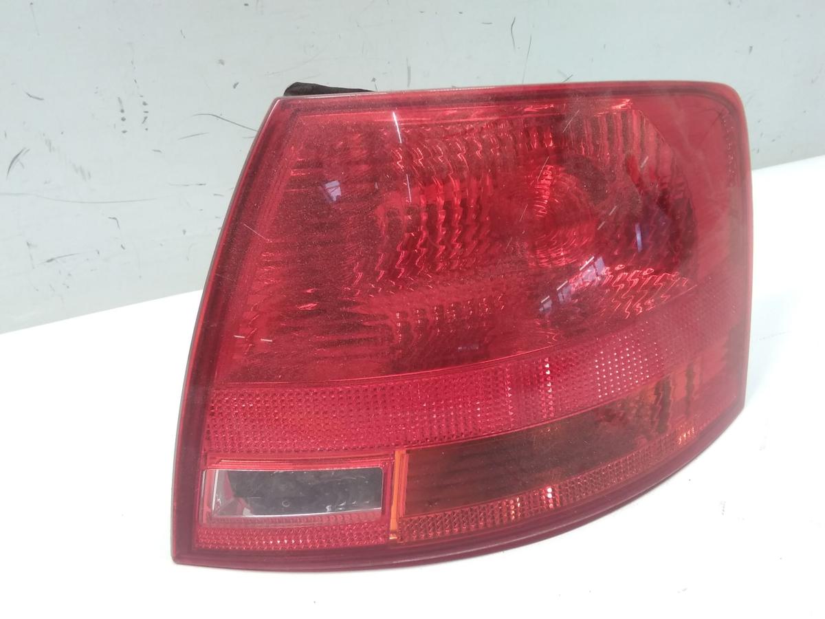 Audi A4 Avant B7 8E original R&uuml;ckleuchte Heckleuchte rechts 8E9945096E Bj.2006