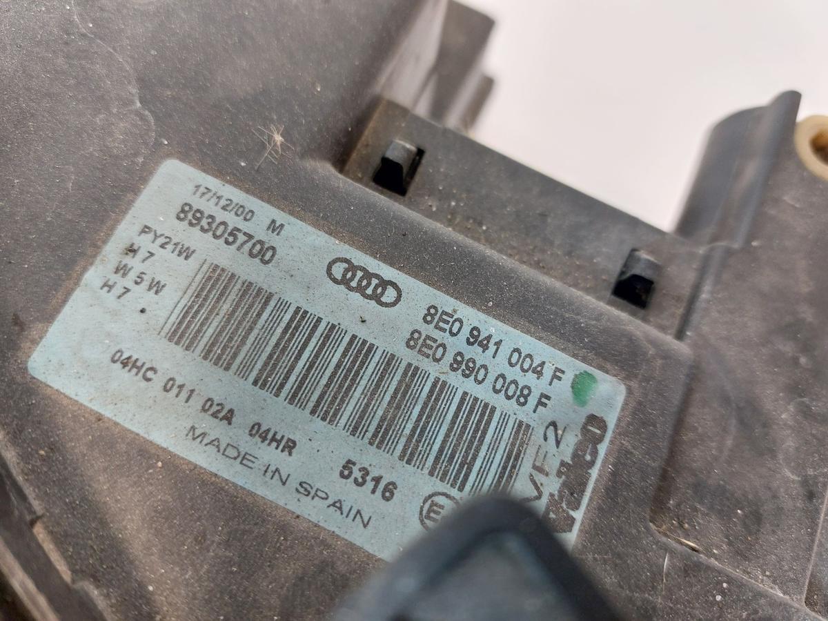 Audi A4 8E B6 Scheinwerfer vorn rechts Hauptscheinwerfer Lampe Haloge Valeo OEM
