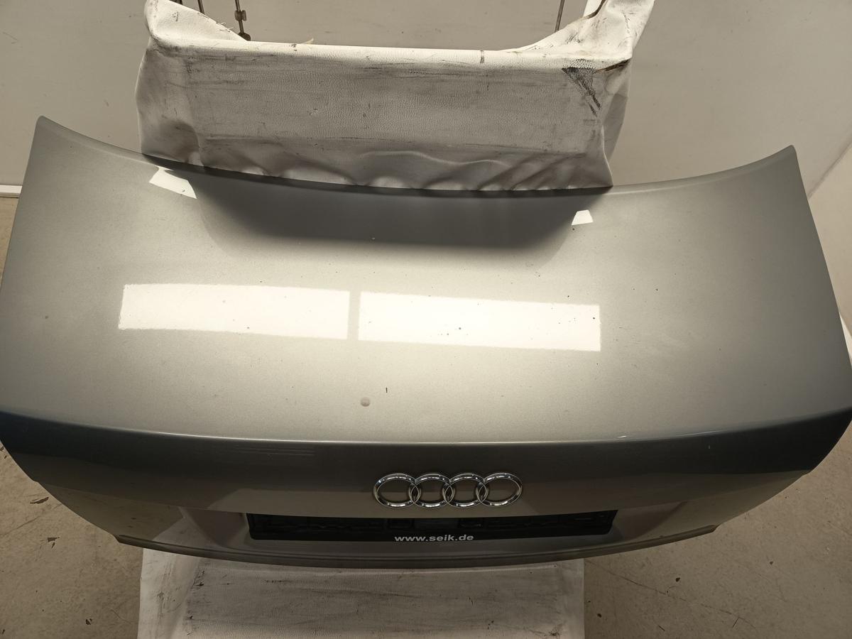 Audi A4 8E Limo original Heckklappe Deckel hinten/Kofferraum Y7Q Atlasgrau Bj 02