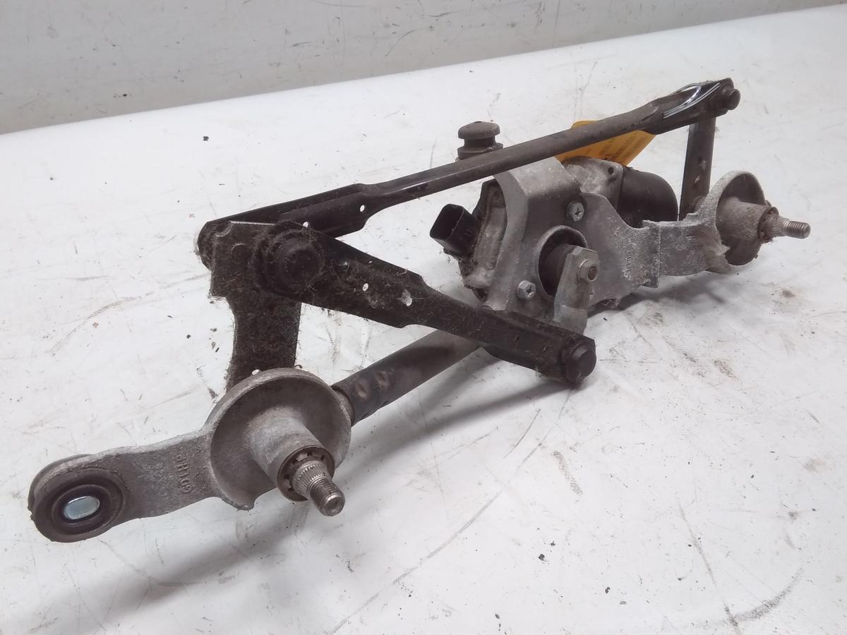 Hyundai i30 GD Kombi original Wischermotor inkl. Gest&auml;nge vorn BJ2015