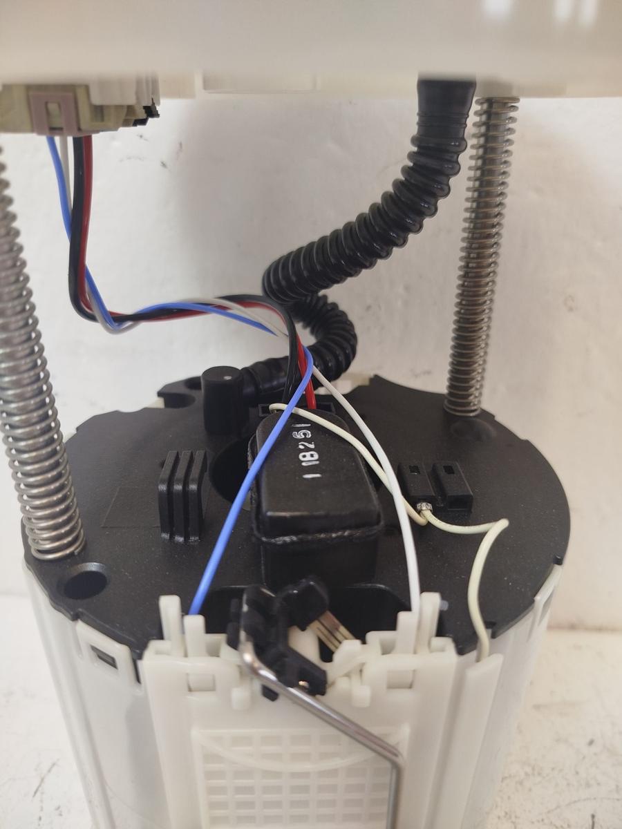 Chevrolet Aveo T300 Kraftstoffpumpe Pumpe Benzinpumpe Fördereinheit 1229ccm 63kw