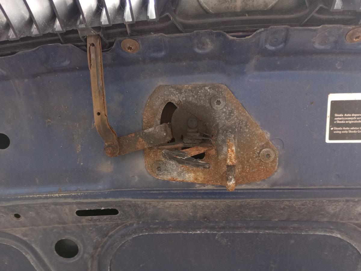 Skoda Fabia 6Y orig Motorhaube Deckel vorne LF5Q Blau Facelift Bj 2006