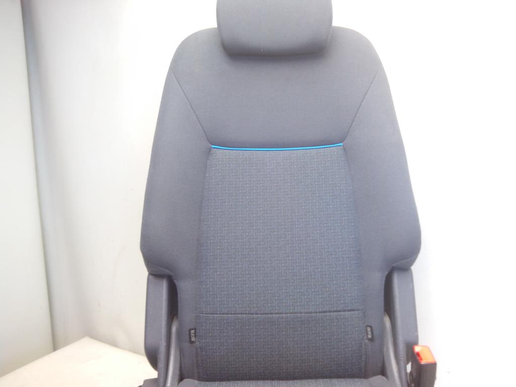 Ford Galaxy 2 WA6 BJ2006 Sitz Einzelsitz mitte rechts Isofix