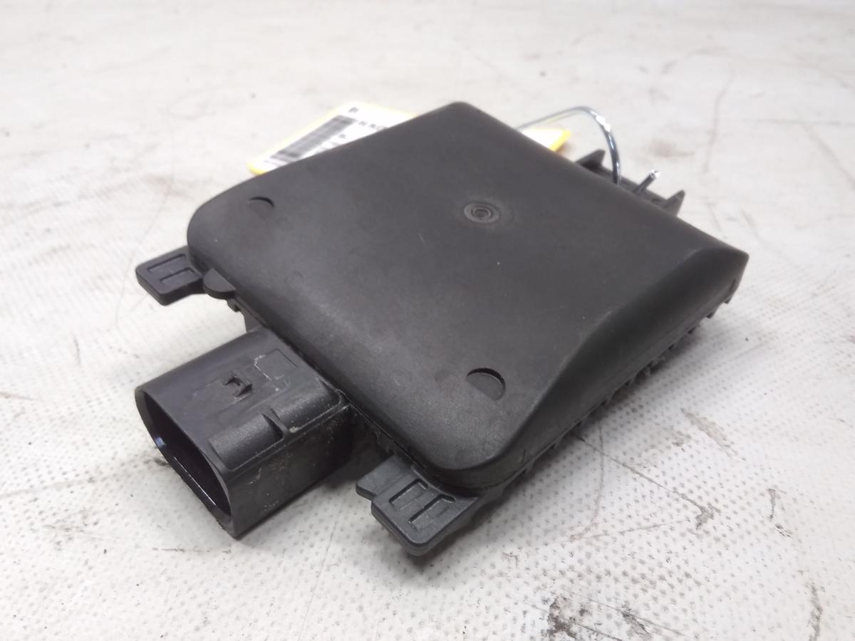 VW T-Cross 1C original Radarsensor Totwinkelsensor rechts 2Q0907686A Bj.2020