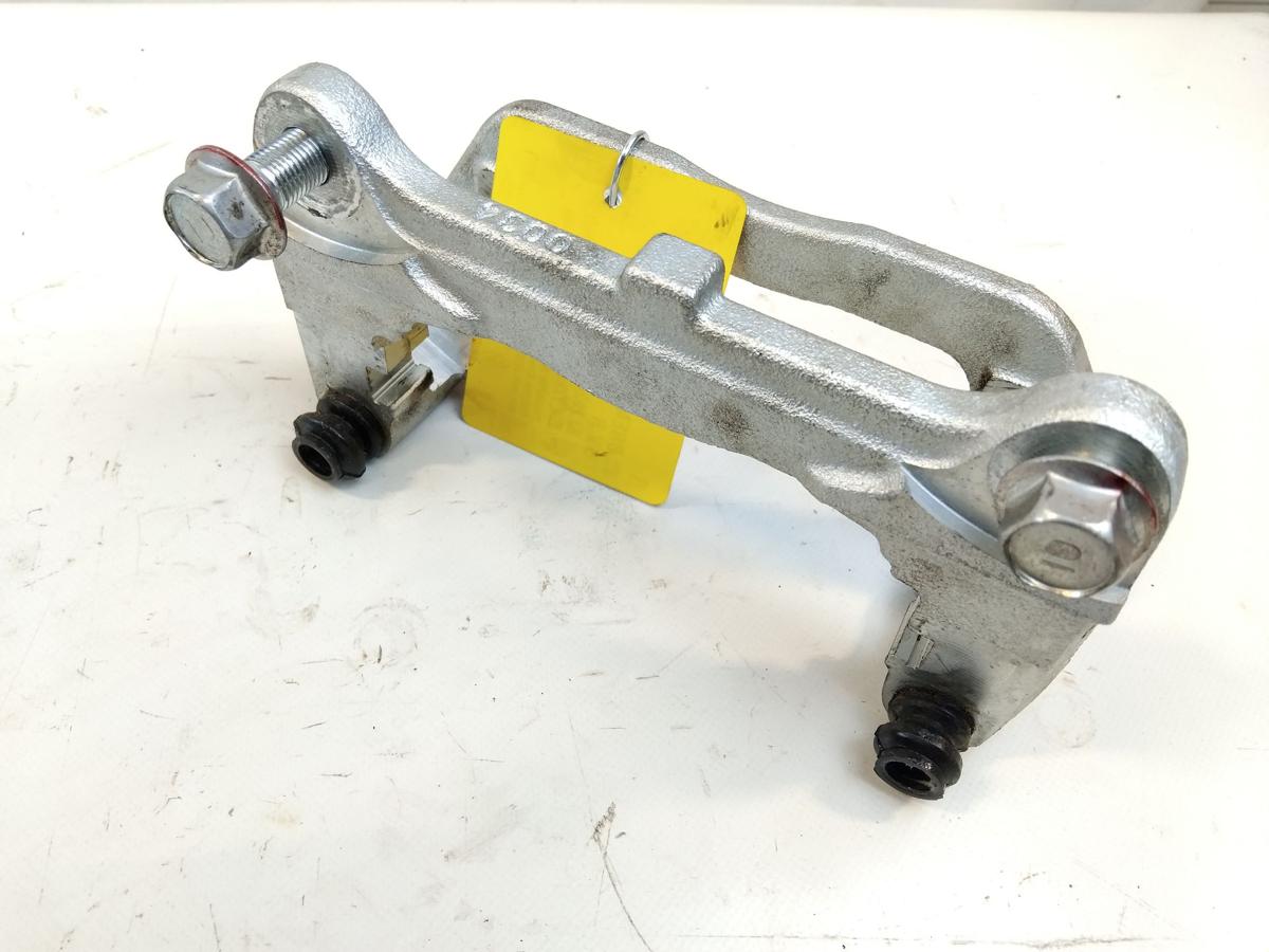 Mitsubishi Eclipse Cross original Bremssatteltr&auml;ger Vorderachse rechts Bj.2024