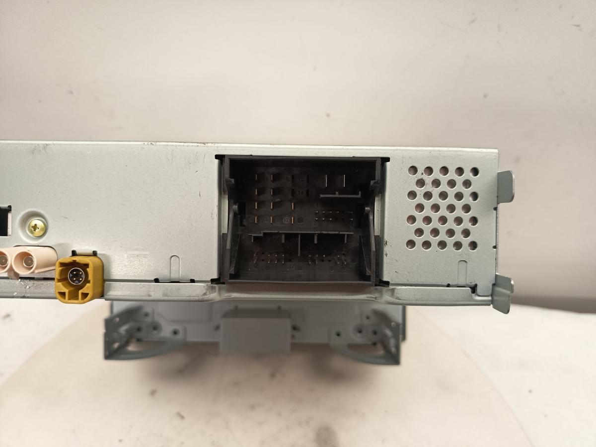 Seat Leon 5F original Radio Entry Plus 5F0035869A Baujahr 2014