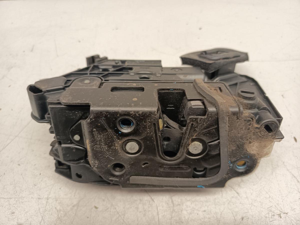 Seat Leon ST 5F Baujahr 2015 original T&uuml;rschloss vorne rechts