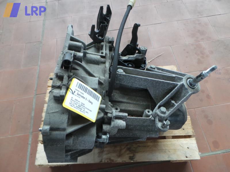 Schaltgetriebe Getriebe 5 Gang JH3128 55kw Renault Clio III 3 BJ06