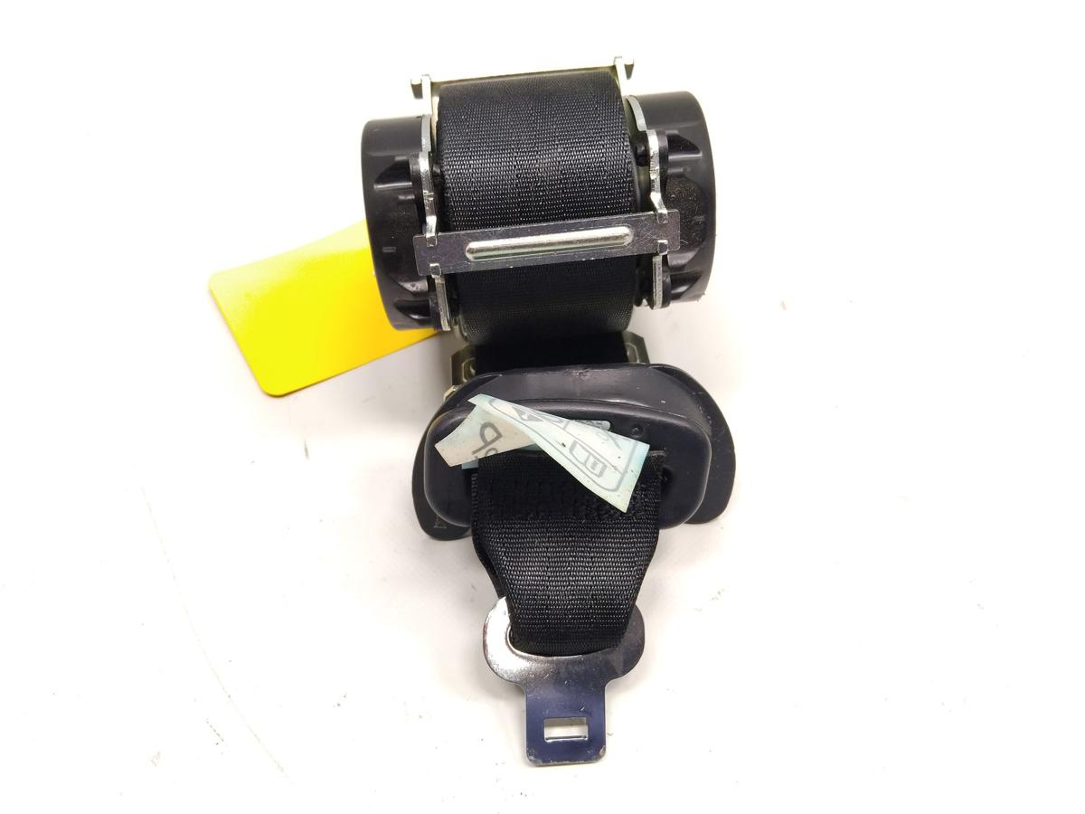 Mitsubishi Eclipse Cross original Gurt Sicherheitsgurt mitte hinten