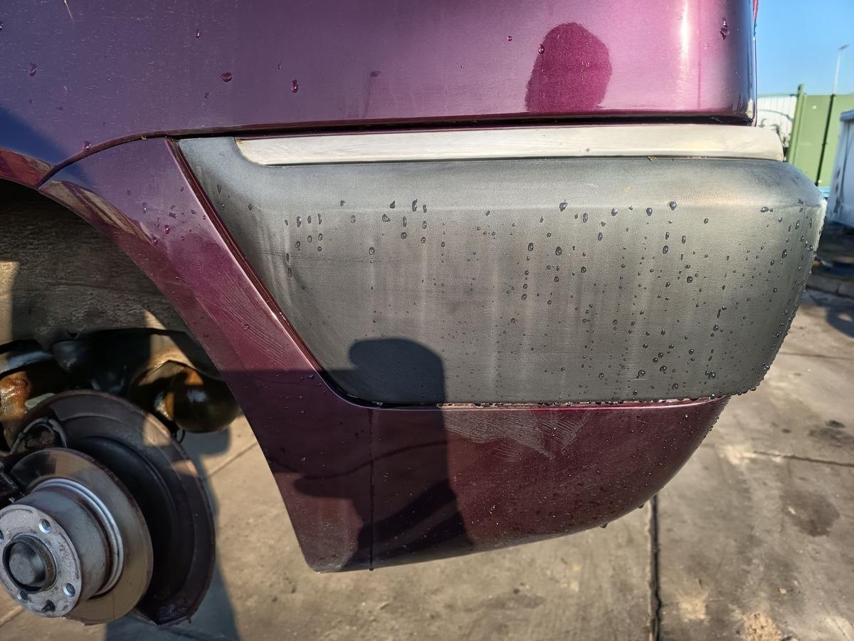 Citroen Xantia X1 Limo original Sto&szlig;stange F&auml;nger hinten KJN Impulsionrot Bj1996