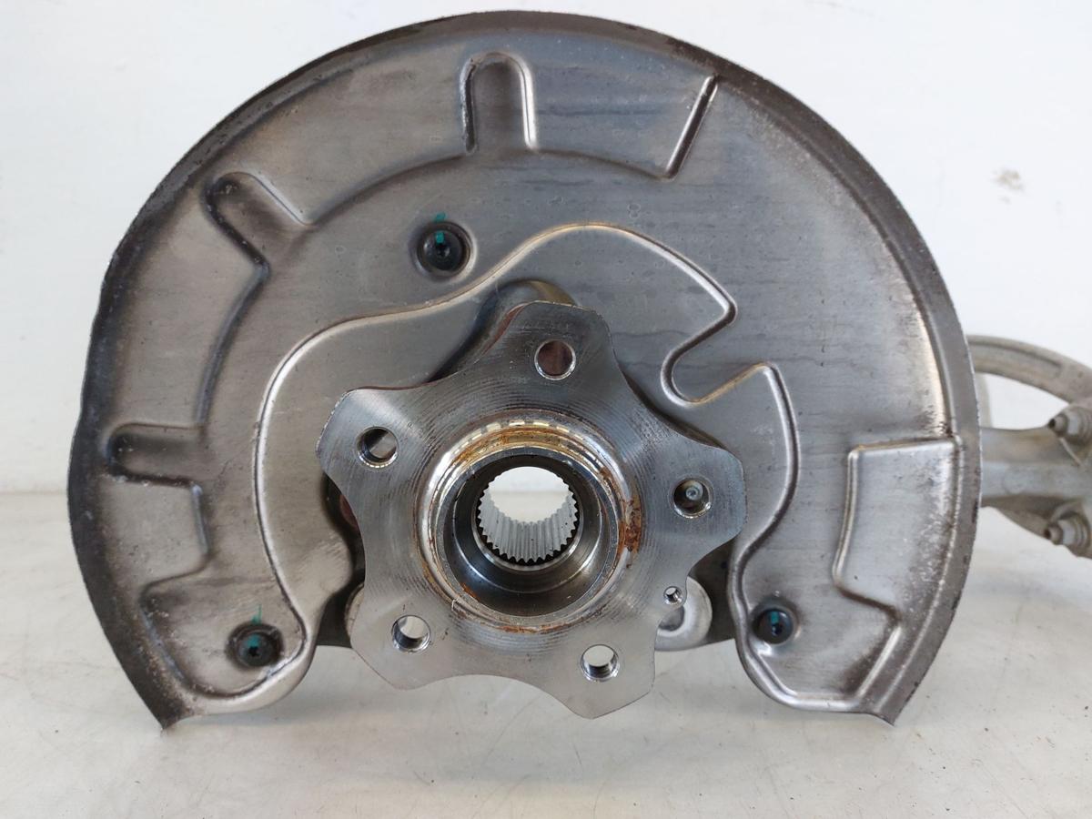 NIO EL6 Elektro SUV Achsschenkel vorn links Radlagergeh&auml;use Schwenklager