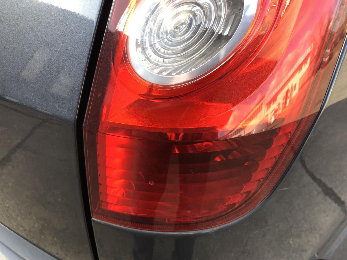 Ford Fiesta JD JH MK6 R&uuml;ckleuchte rechts R&uuml;cklicht Heckleuchte 3 t&uuml;rer Facelift