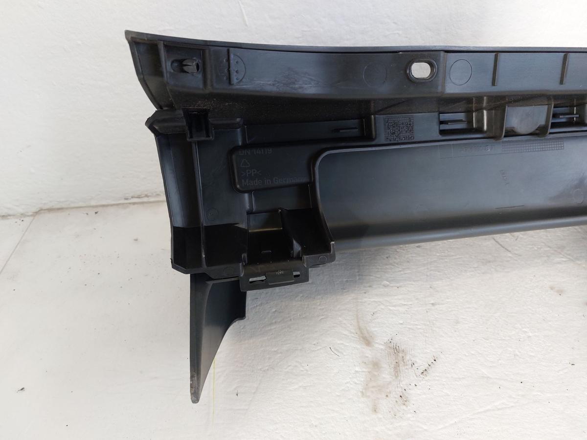 Mercedes Sprinter W906 Kasten OE Trittstufe Einstieg hinten Neuteil OEM ab 13 Mercedes Sprinter W906 Kasten OE Trittstufe Einstieg hinten Neuteil OEM ab 13