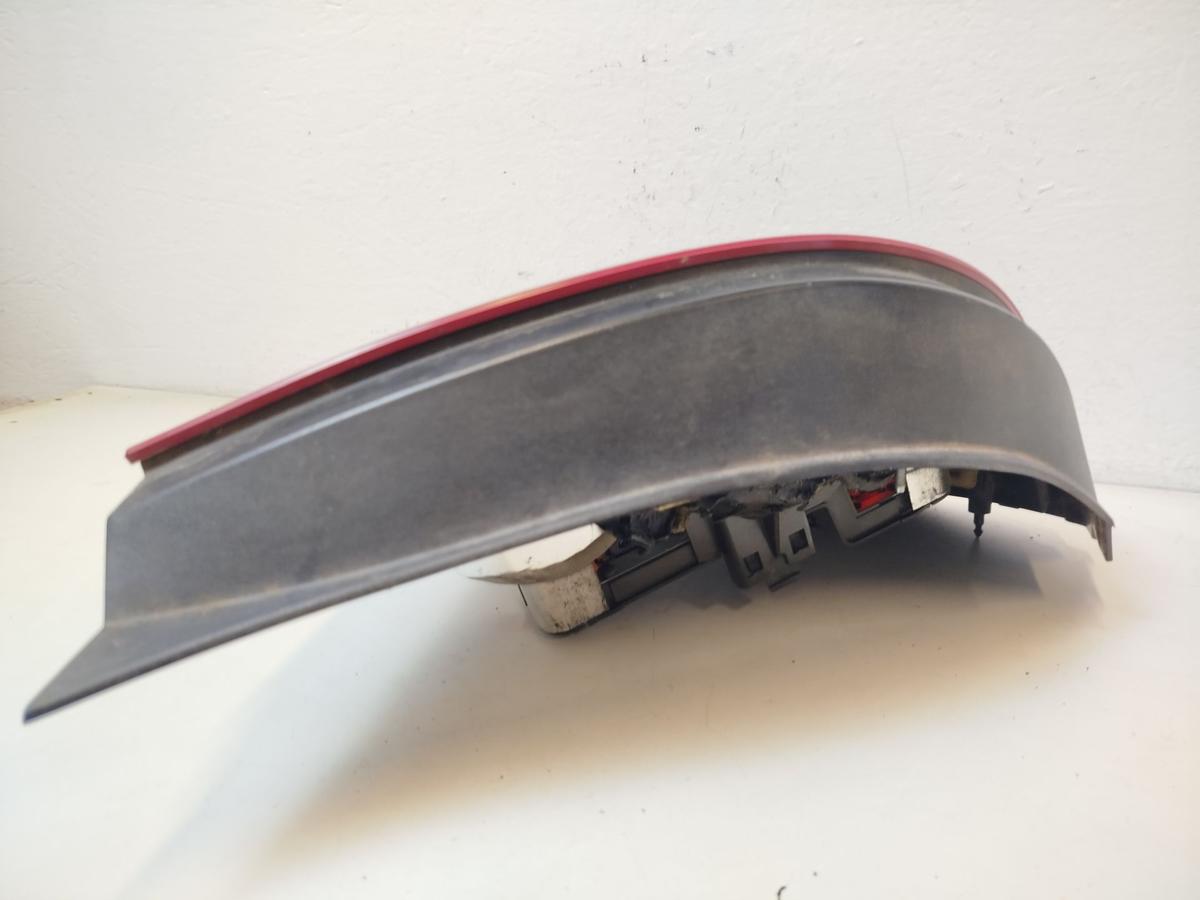 Nissan Almera N16 Facelift ab 2002 R&uuml;ckleuchte links R&uuml;cklicht Heckleuchte