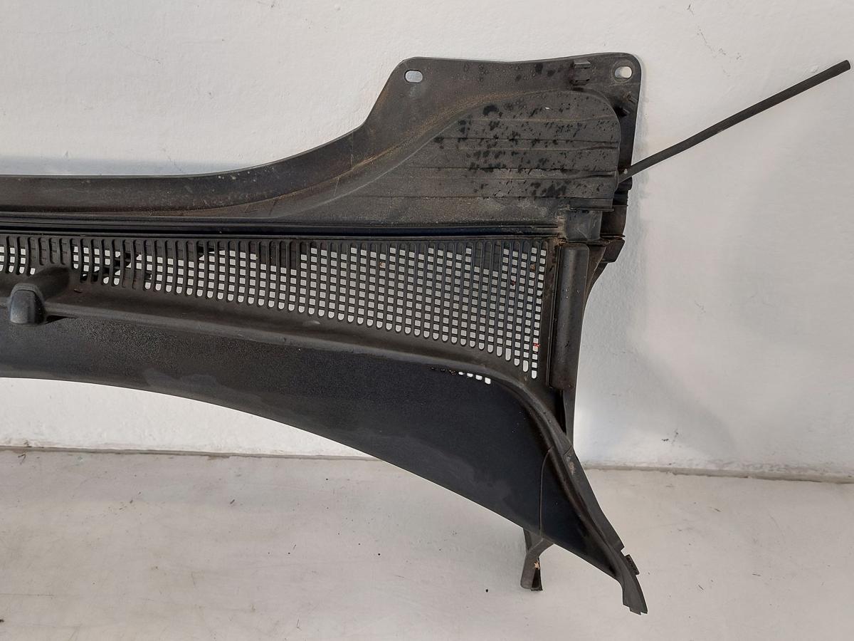 Hyundai i30 PD Mild Hybrid Windlauf Frontscheibe Abdeckung Wischer