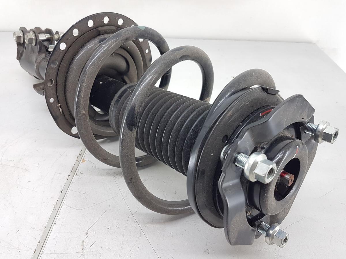 Mitsubishi Eclipse Cross Federbein vorn links Bj2023 54303W080P 2,4 72kw Allrad