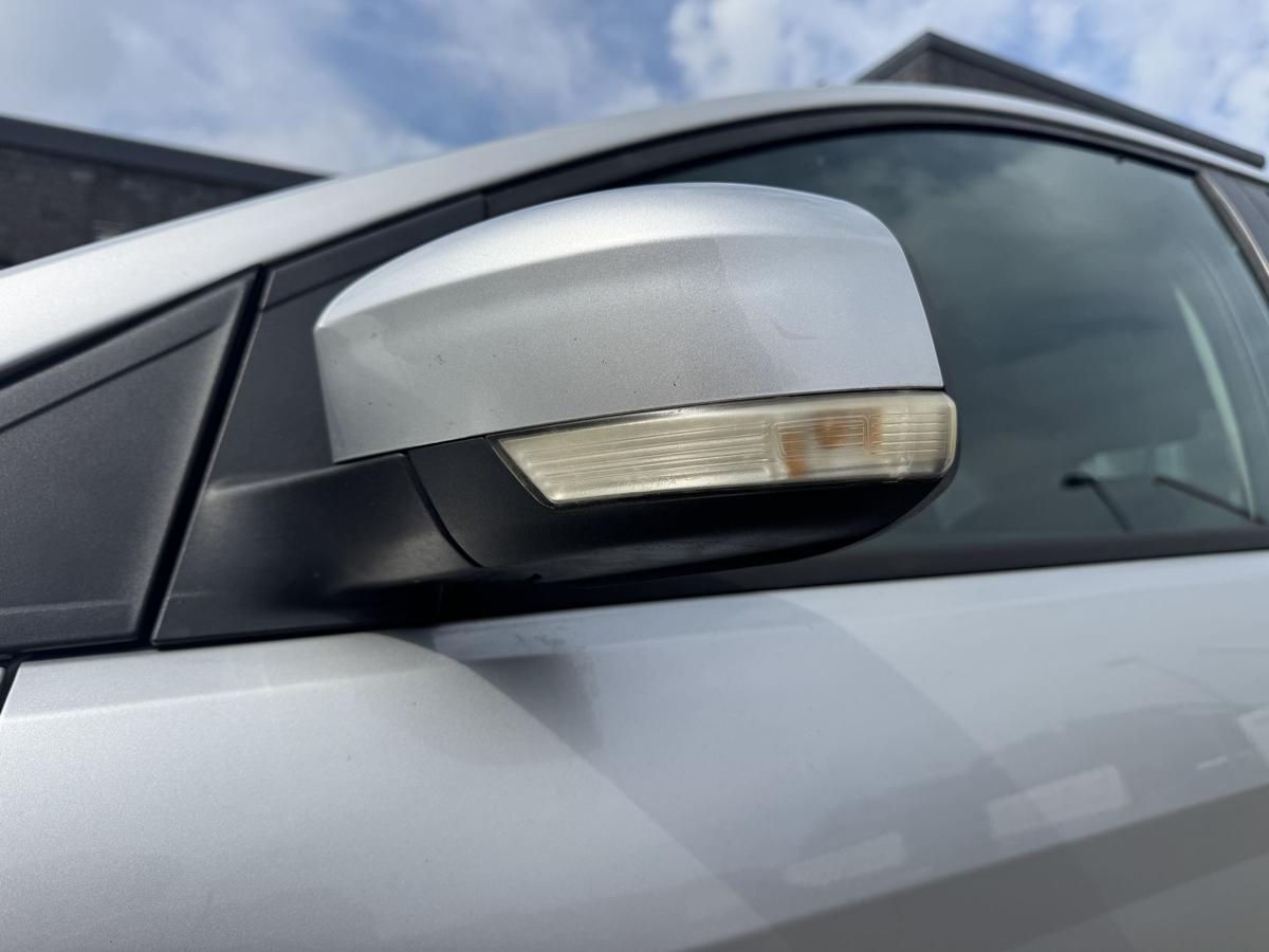 Ford Focus 2 original Au&szlig;enspiegel links elektrisch verstellbar Polar Silber Facelift Bj.2009