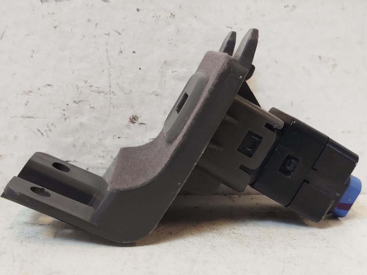 NIO ET7 Elektro USB Anschluss Buchse 3,0