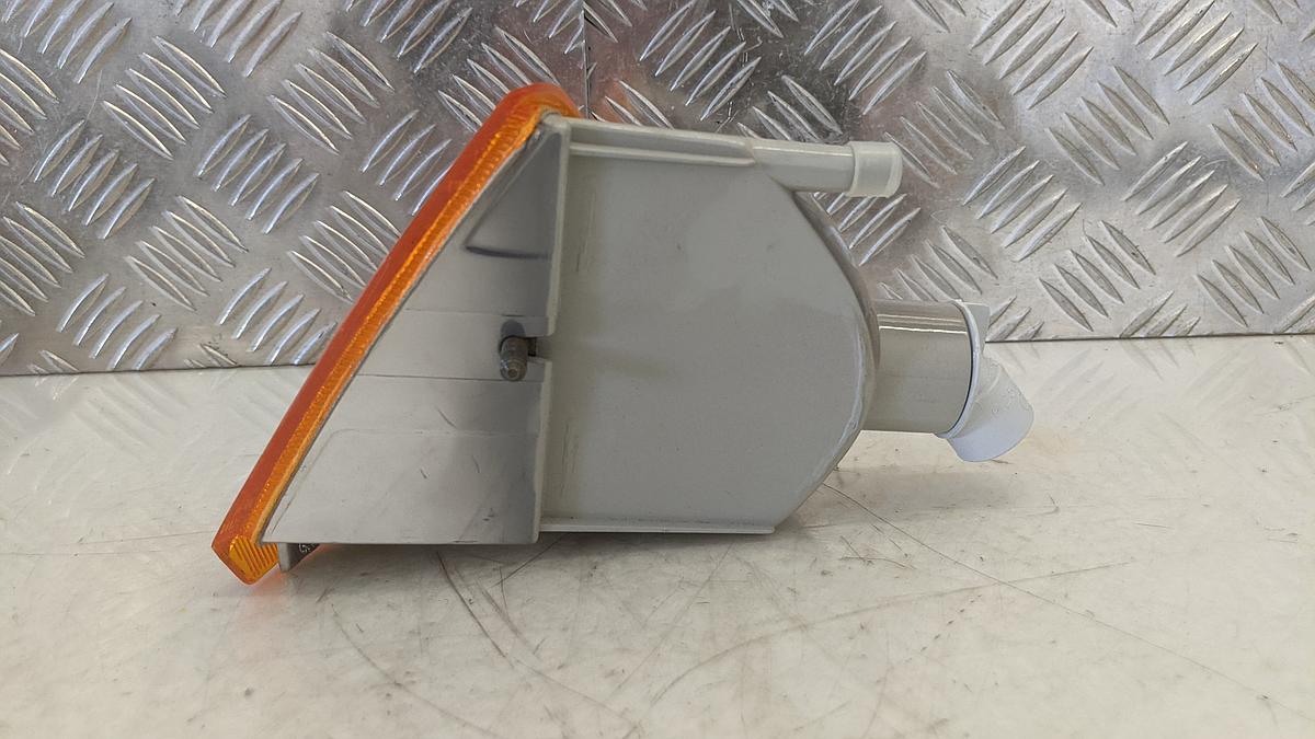 Citroen AX Blinkleuchte Blinker vorn rechts OE neu 95643742