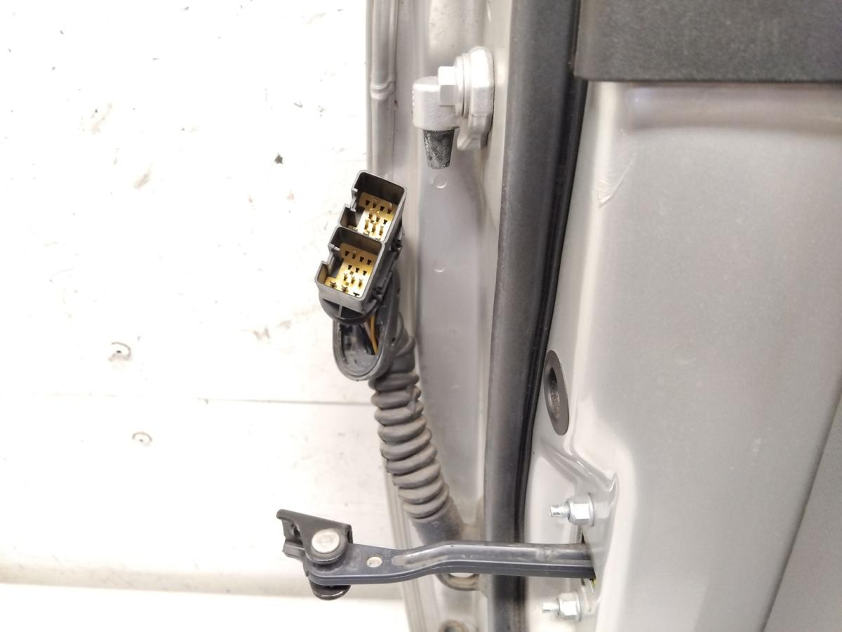 Ford Focus 2 Facelift T&uuml;r vorn rechts Beifahrert&uuml;r polarsilber 5-T&uuml;rer Bj.2009