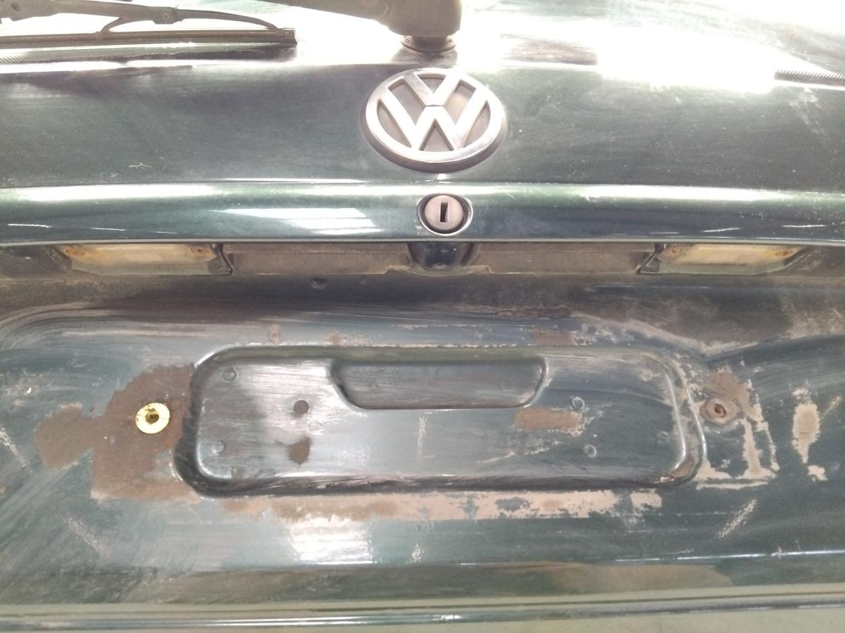 VW Passat 3B Variant orig Heckklappe LC6M Bright Green mit Heckscheibe BJ1999