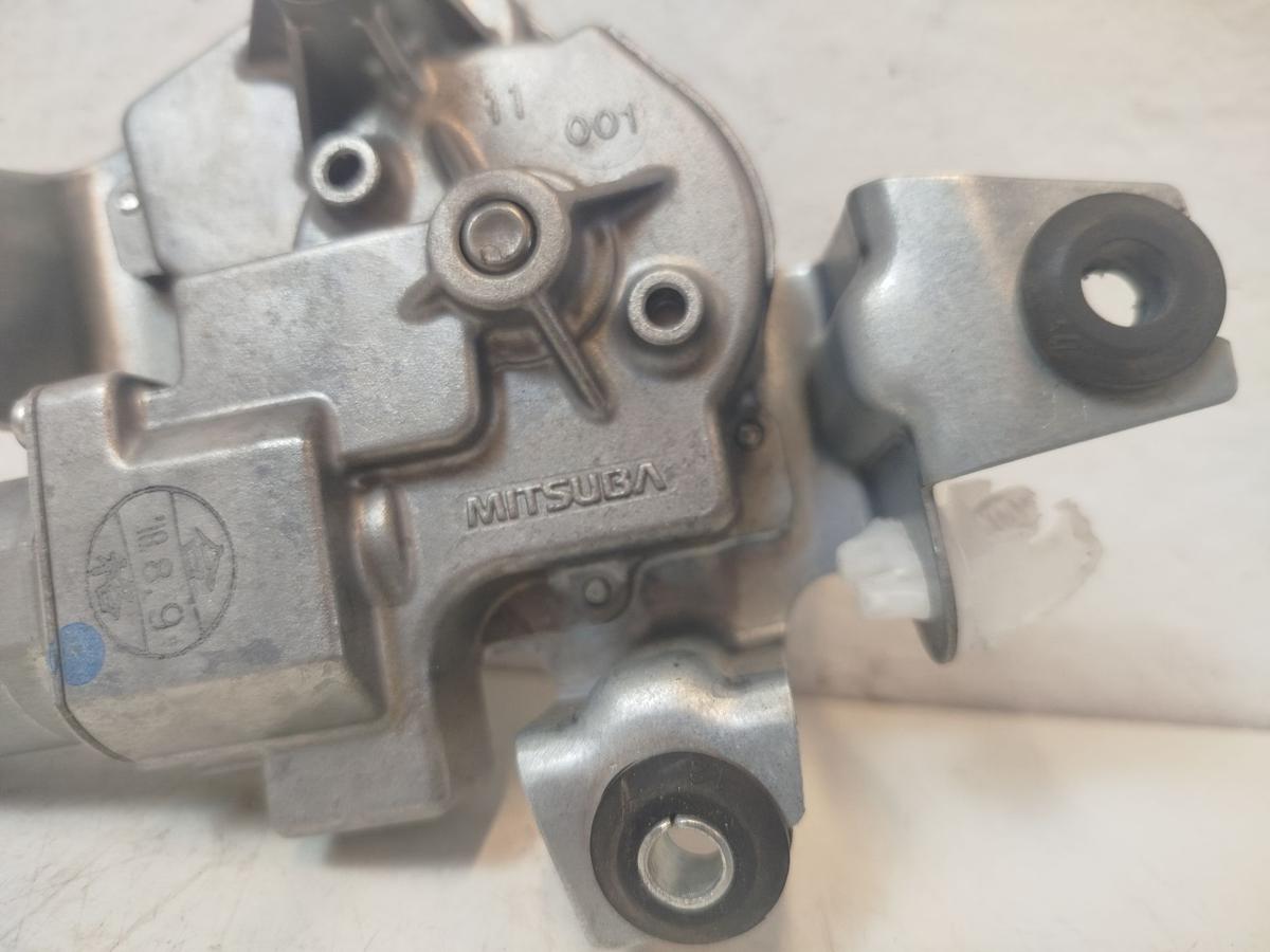 Nissan Leaf ZE1 Heckwischermotor Wischermotor hinten Heckscheibenwischermotor