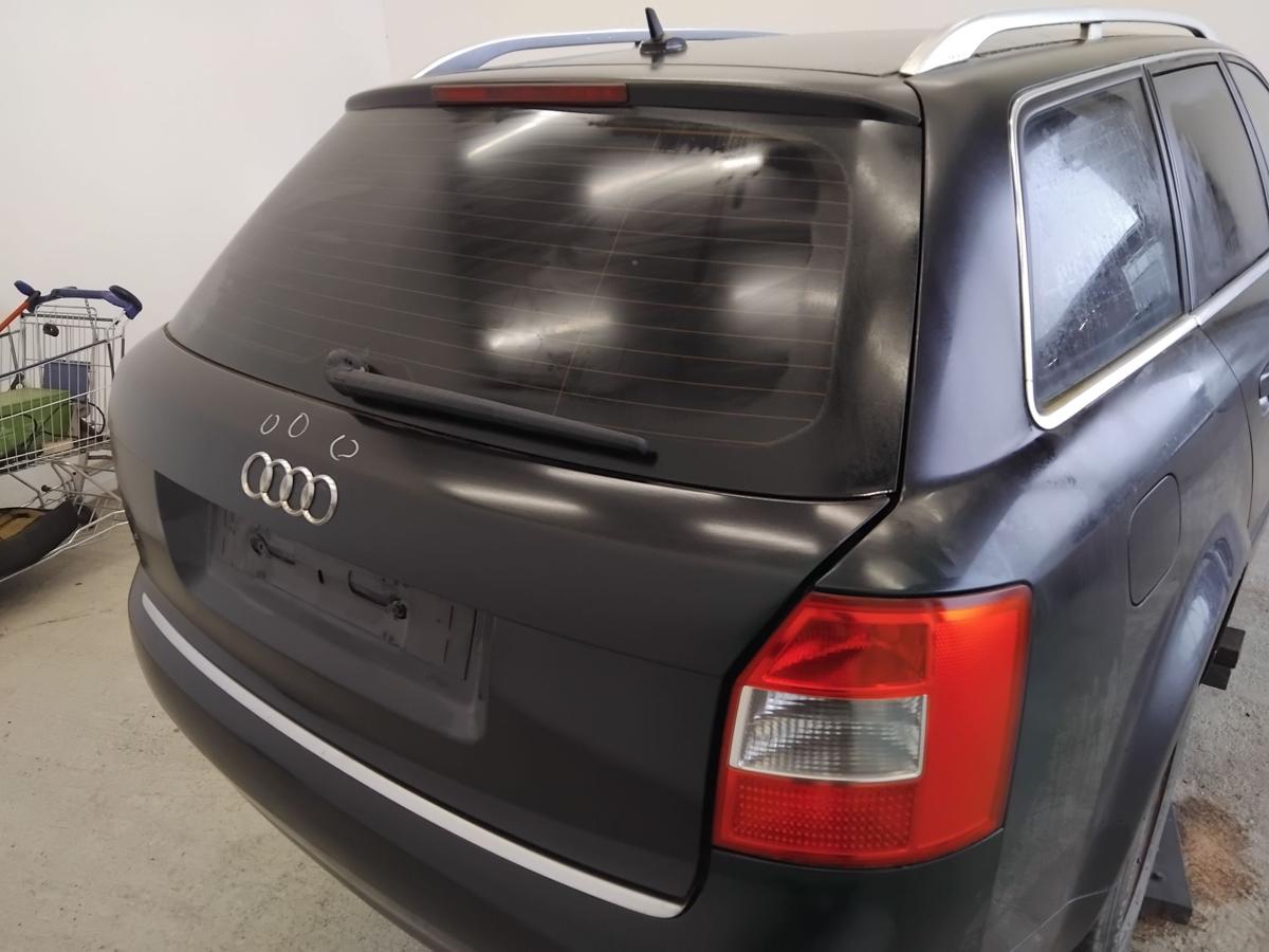 Audi A4 8E B6 Kombi Avant Heckklappe LZ9W ebonyschwarz mit Heckscheibe BJ2004