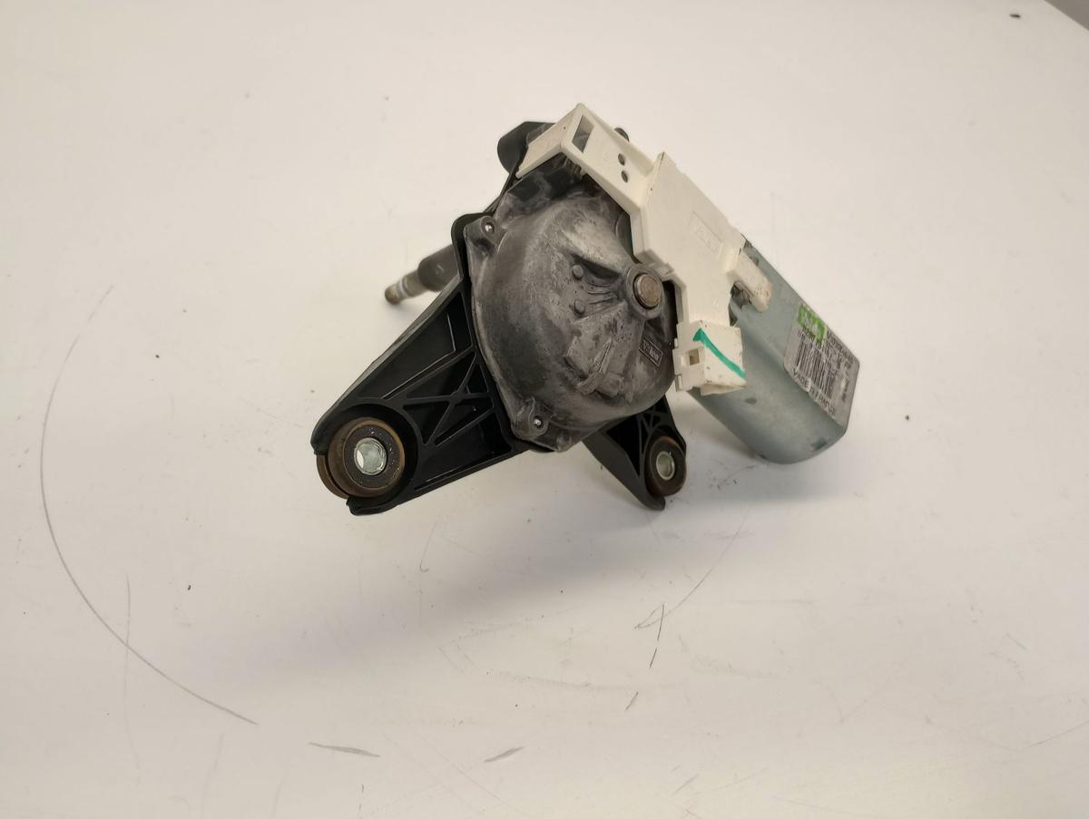 Dacia Sandero BS0 Bj 2009 orig Wischermotor hinten Valeo 8200734582-B