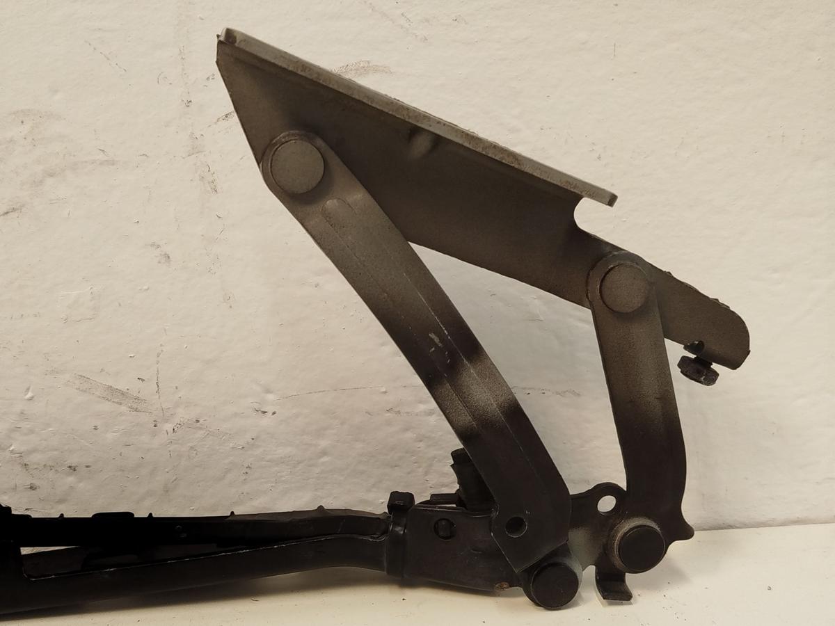 VW Golf V 5 1K Satz Haubenscharniere Scharnier Haube Frontklappe links rechts