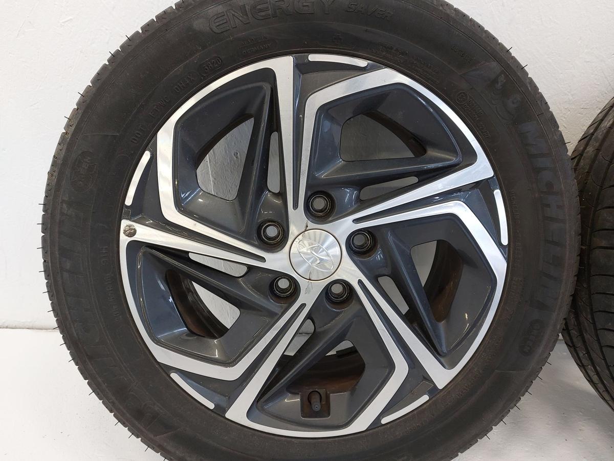 Hyundai i30 PD Komplettradsatz Alu 6.5x16 ET50 Reifen Sommer Michelin 205/55 R16