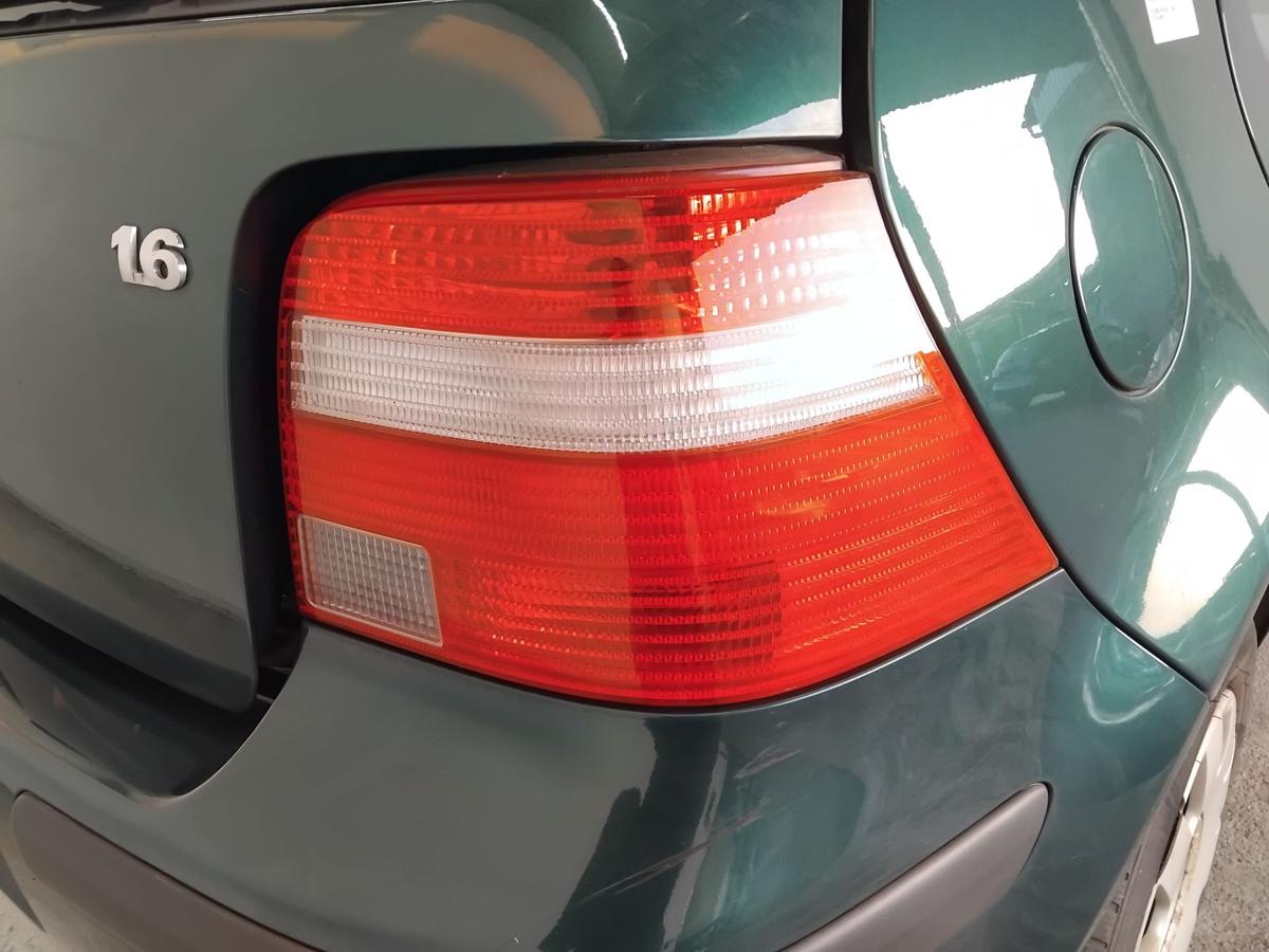 VW Golf 4 1J Flie&szlig;heck original R&uuml;ckleuchte Heckleuchte rechts BJ2003